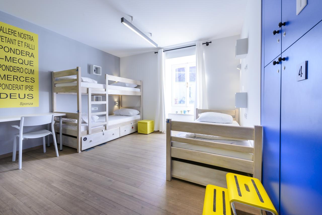 Hostel Euroadria Дубровник Екстериор снимка